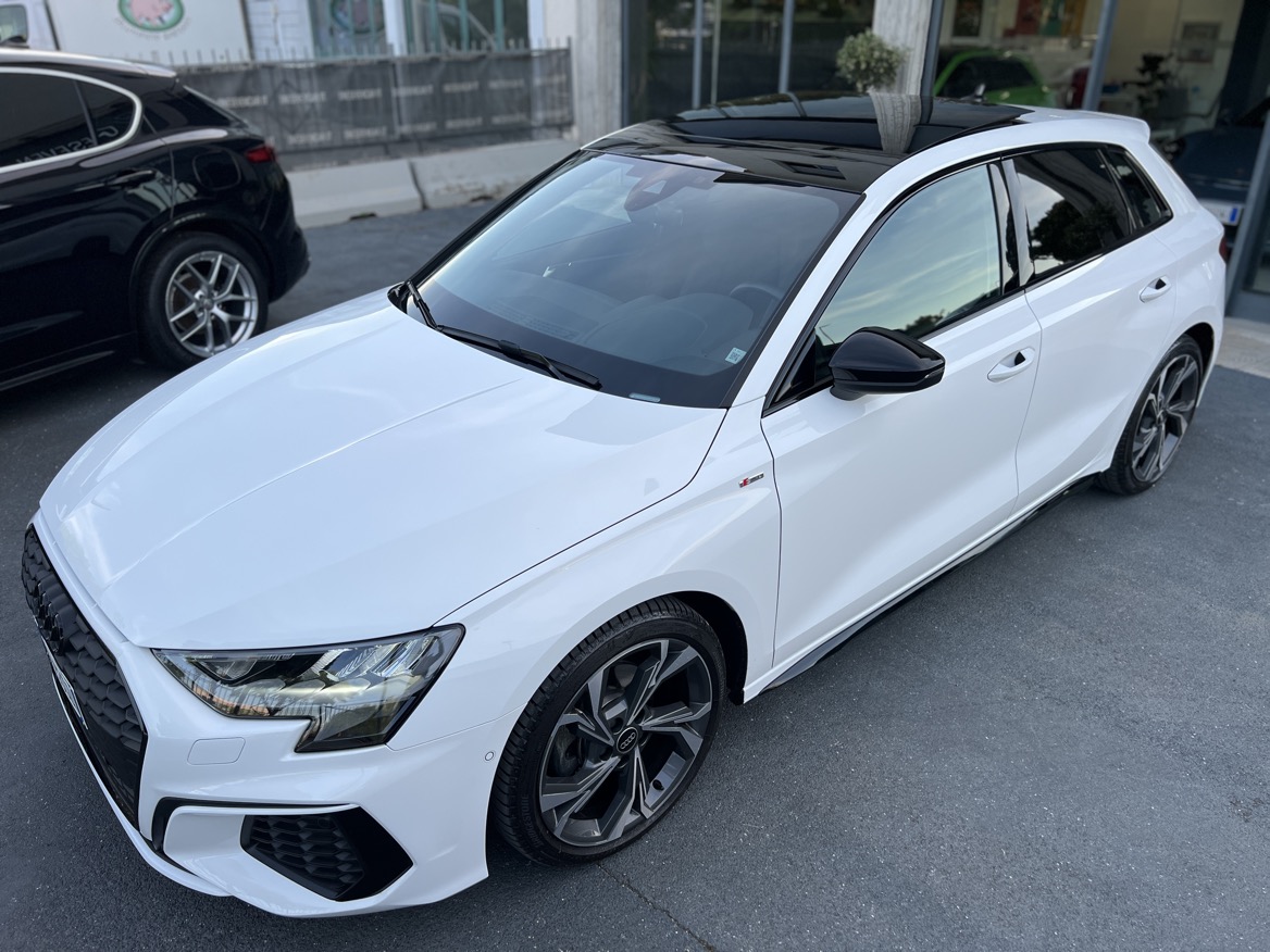 Audi A3 A3 Sportback 35 2.0 tdi S line Edition Tetto