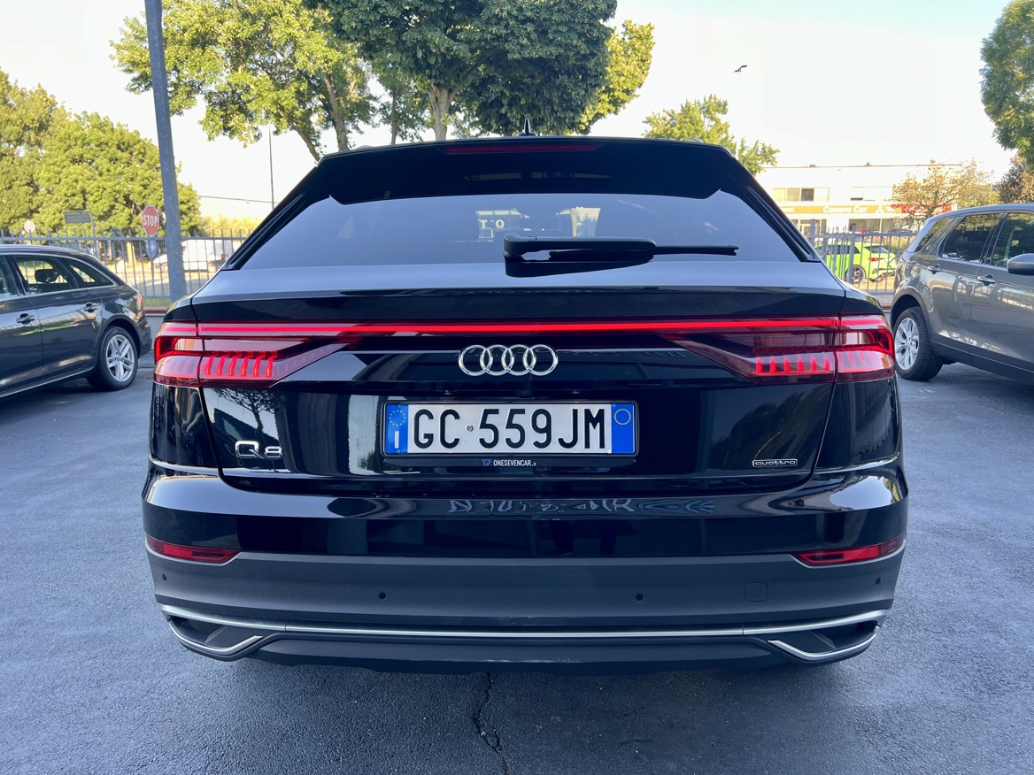 Audi Q8