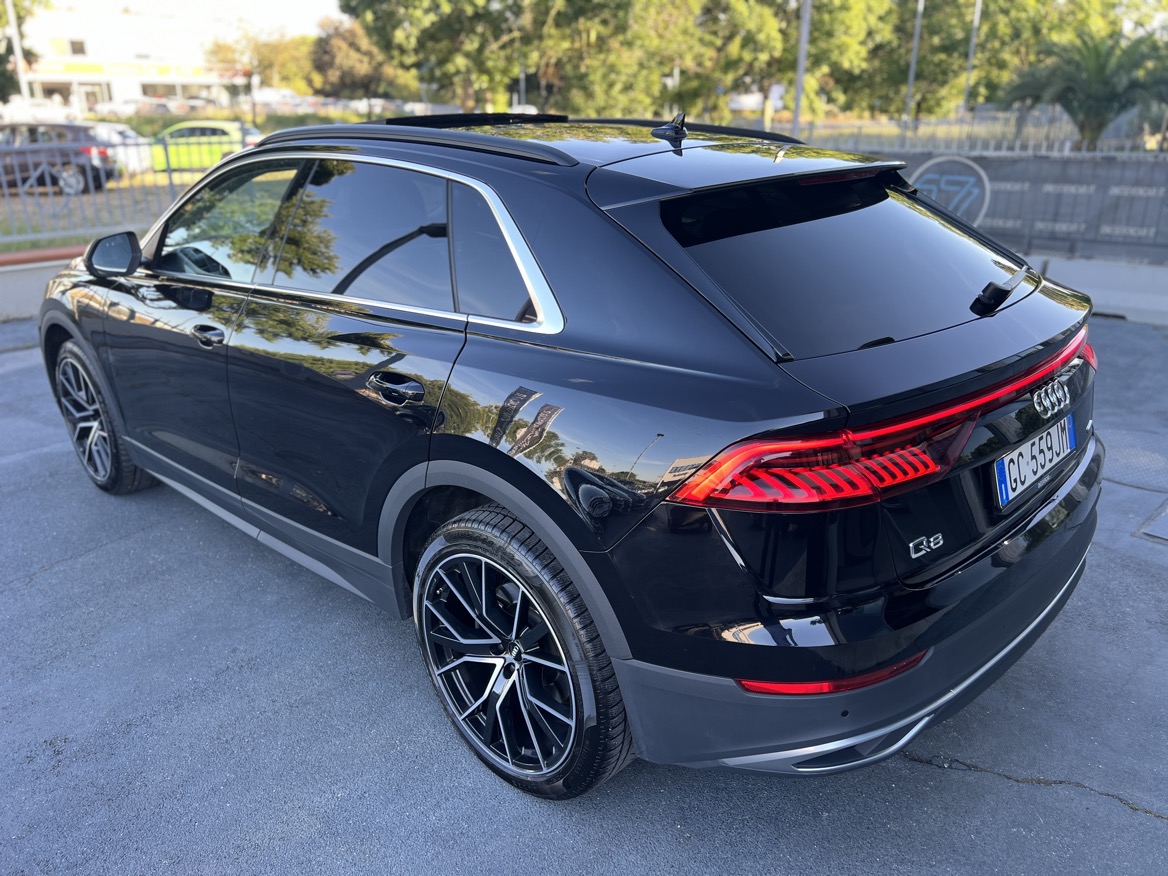 Audi Q8