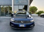 Volkswagen Passat Variant 1.6 TDI R-LINE