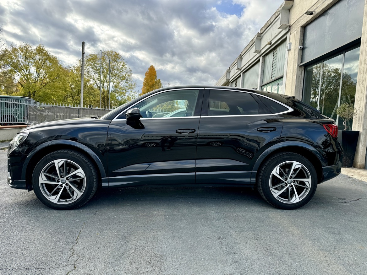 AUDI Q3 SPORTBACK