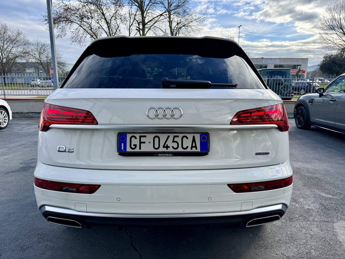 Audi Q5 40 2.0 tdi mhev S line Plus quattro 204CV