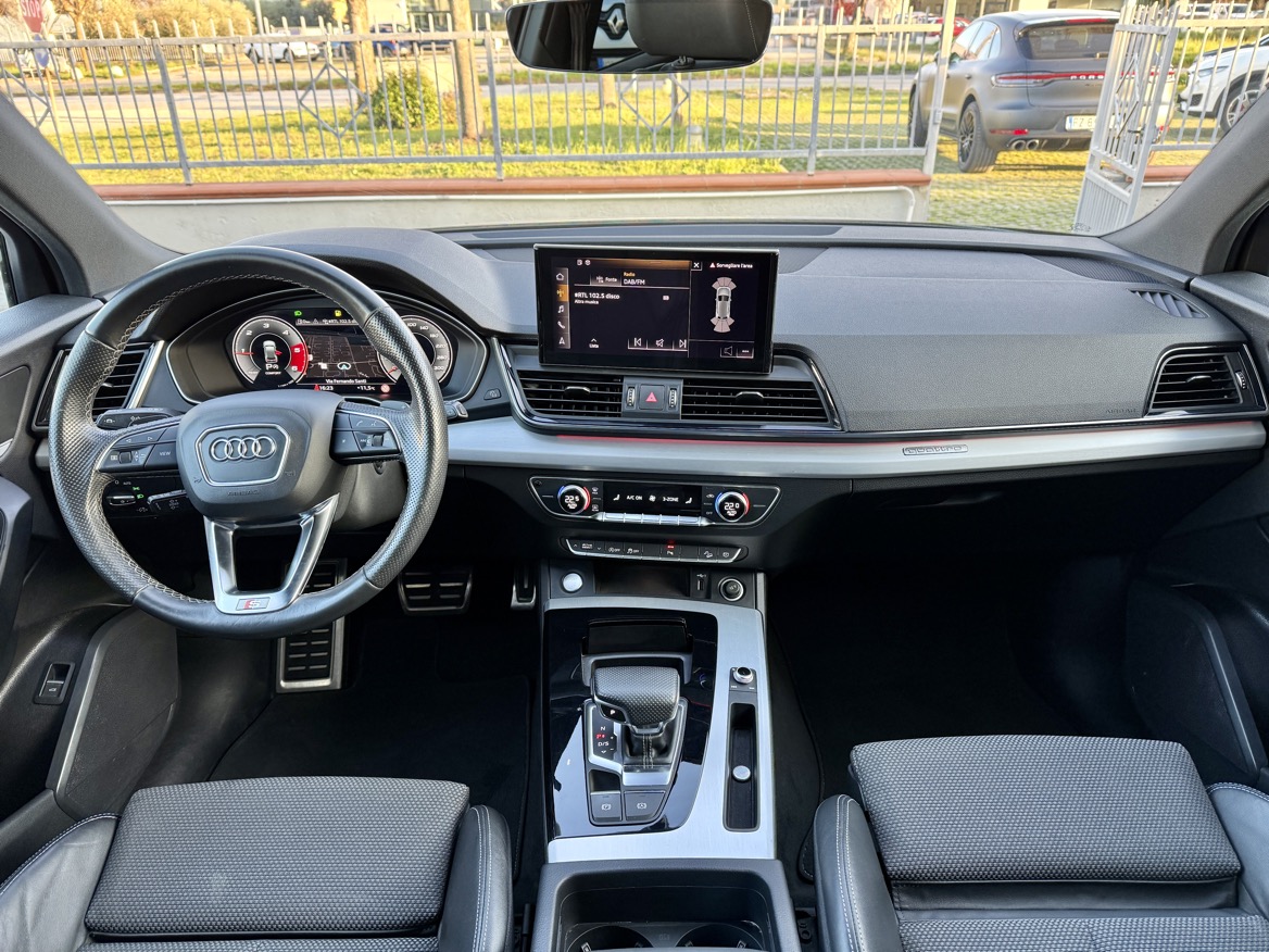 Audi Q5 40 2.0 tdi mhev S line Plus quattro 204CV